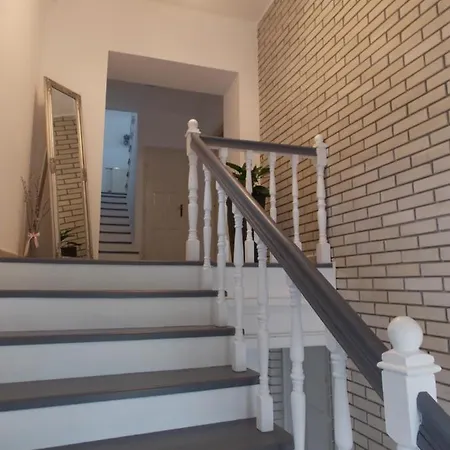 Eden Apartmanhaz Lejlighed *