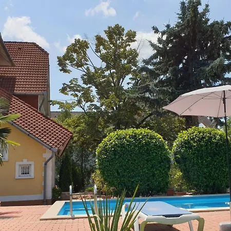 Eden Apartmanhaz Lejlighed Balatonfüred