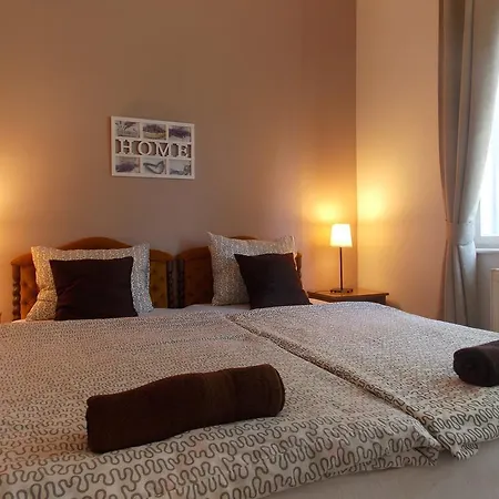 Eden Apartmanhaz * Balatonfüred