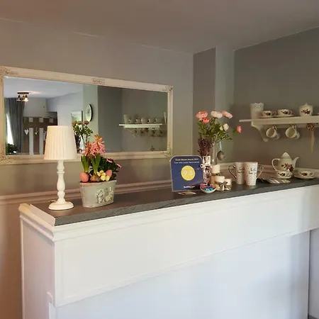 Eden Apartmanhaz Lejlighed *