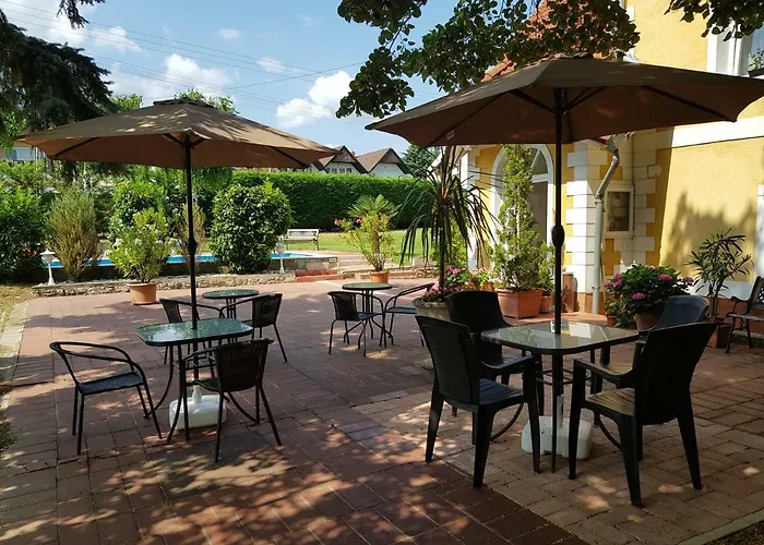 Lägenhet Eden Villa - Family Apartmanok *